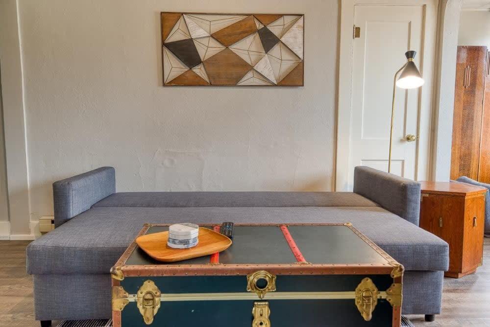 #Stayinmydistrict Historic Apartment Near Downtown Coos Bay Εξωτερικό φωτογραφία