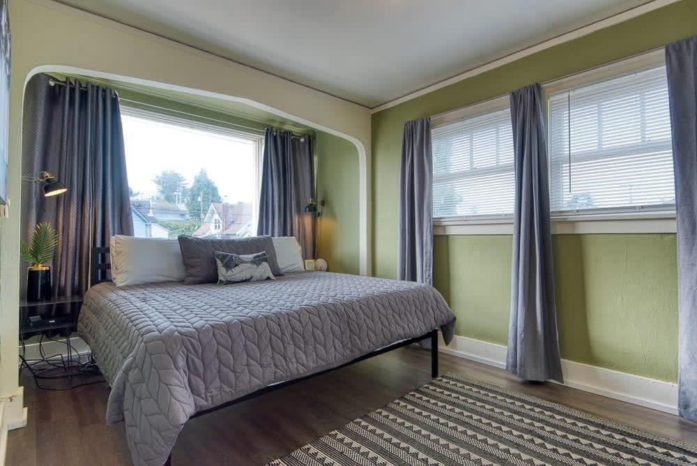 #Stayinmydistrict Historic Apartment Near Downtown Coos Bay Εξωτερικό φωτογραφία